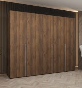 Drehtürenschrank mit Soft-Close-Funktion | Farbe: Walnuss | 2,5 Meter breit | drei Kleiderstangen | Kleiderschrank | Griffe: Silber | drei Fächer