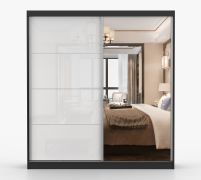 2,3 Meter breiter Schiebetürenschrank / Kleiderschrank mit Spiegel | Weiß / Schwarz | Gorski 69 | 218 x 233 x 61 cm | 3 Türen | 12 Fächer | Zweifarbig