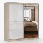 Schiebetürenschrank / Kleiderschrank mit Spiegel | 218 x 233 x 61 cm | Weiß / Eiche | Gorski 68 | 3 Türen | 12 Fächer | viel Stauraum | eckig