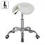 Bequemer Praxishocker Apolo 125, Farbe: Weiß, freie Beweglichkeit der Beine durch Sattelform