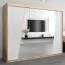 250 cm breiter Kleiderschrank mit 10 Fächern und 3 Türen | Farbe: Sonoma Eiche / Weiß Abbildung