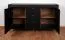 Stabiles Sideboard / Kommode mit vier Fächer Barbe 17, drei Schubladen, Farbe: Schwarz matt, ABS-Kantenschutz, Griffe: Gold, zwei Türen, Maße: 83,5 x 137 x 40 cm, leicht kombinierbar mit anderen Möbeln