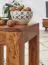 Platzsparender Beistelltisch aus Sheesham Massivholz, Farbe: Sheesham - Abmessungen: 45 x 35 x 35 cm (H x B x T), mit einzigartiger Maserung