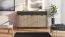 Modernes Wohnzimmer Komplett - Set B Zvesdara, 6-teilig, in Eiche Artisan / Schwarz, zwei Vitrinen, ein TV-Schrank, ein Wandregal, eine Kommode, ein Couchtisch, ABS-Kanten