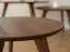 Runder Couchtisch Erdre 03, mit 50 cm Durchmesser, Farbe: Tabacco, geölt, Tischplatte: 2 cm, Maße: 50 x 50 x 41,5 cm, drei Standbeine, für Wohnzimmer